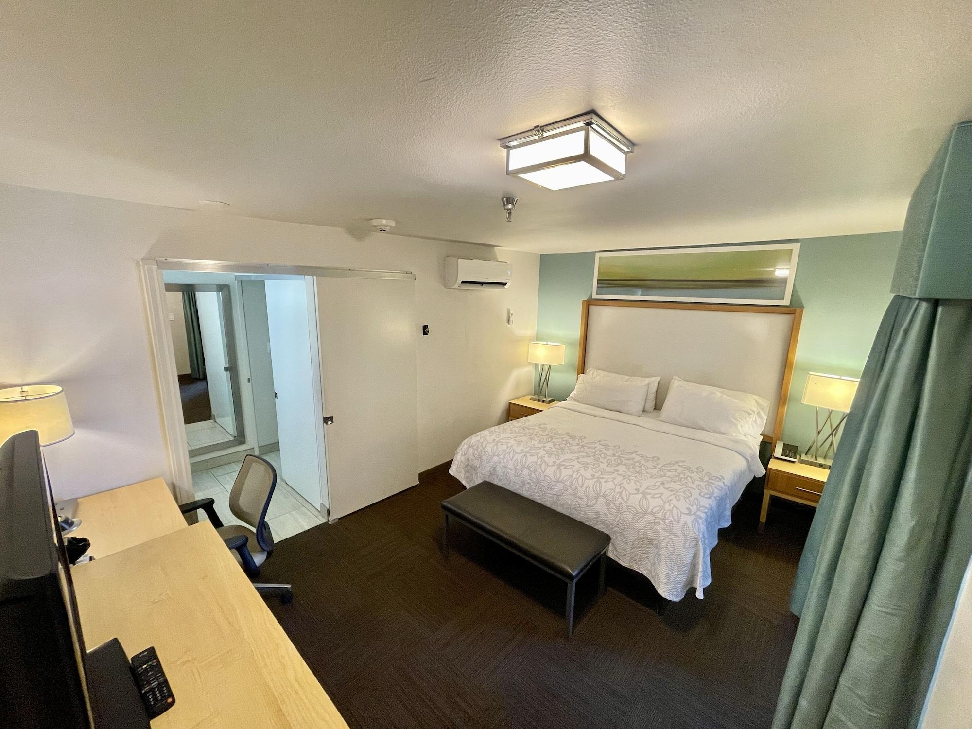 Red Roof Inn Plus & Suites Tampa Zewnętrze zdjęcie